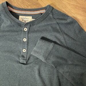 The Normal Brand Puremeso Everyday Henley Mens Medium Green Raglan Long Sleeve